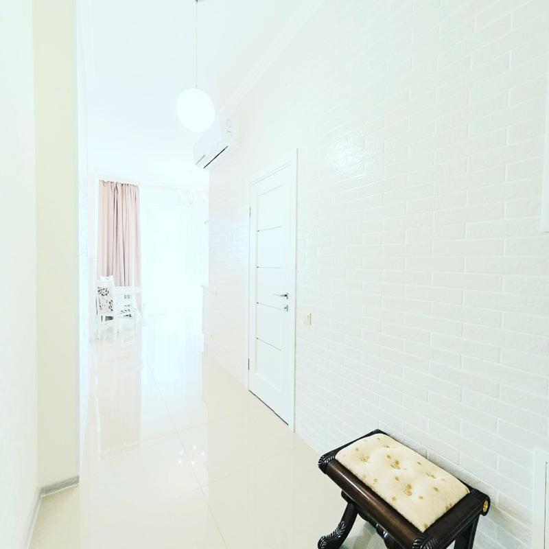 1 Room 60M2 Center Of Obolon Near River Side. With Terrace. 22 Floor Kiev Eksteriør bilde